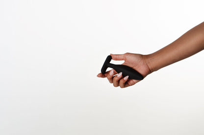 Je Joue Vesta Vibrating Butt Plug